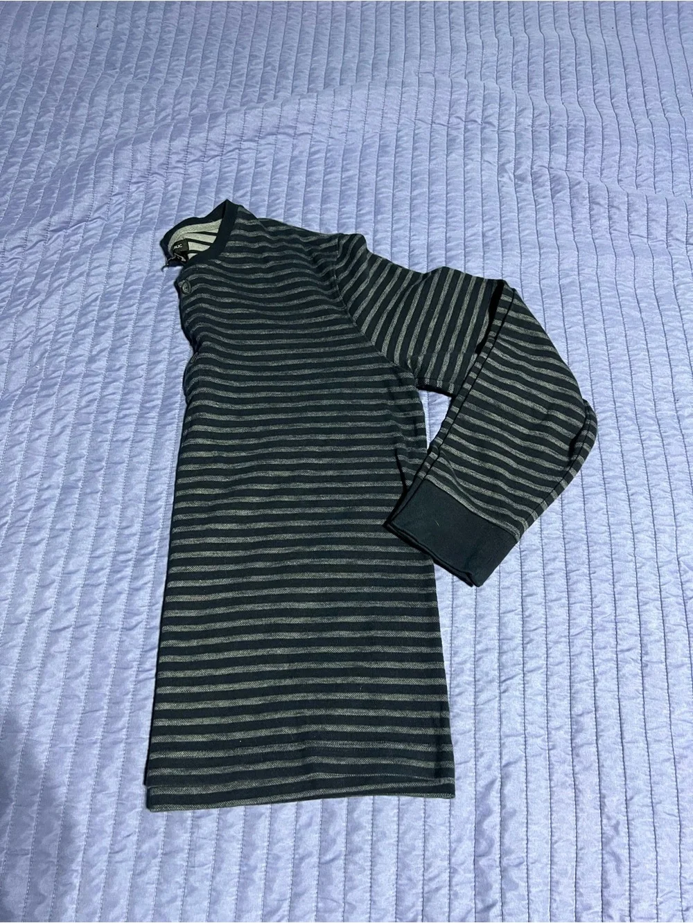 Banana Republic Navy and Gray Striped Henley Long-Sleeve Shirt XL